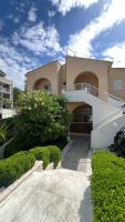 Room with balcony and Seaview - Ferienwohnung Ulcinj