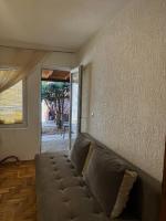 Prishtina House- Prishtina - Germia - B&B