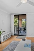 Esplanade Escape - Beachfront Family Bliss - B&B Wollongong