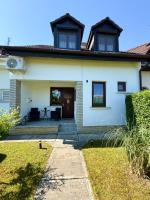 Vamos Apartman - Bed and Breakfast Bük