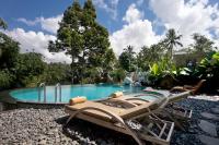 Three-Bedroom Villa  Private Pool with  Valley View and Free Benefit