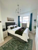 Percy House, 2 Bedroom, 4 Bed Flat Near Beach, Porthcawl Town Centre - Chambres d'hôtes Porthcawl