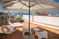 Old town apartment with sea view private rooftop - B&B Giovinazzo