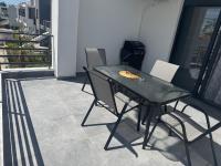Crystal 2 Apartment Ofrinio - Ferienwohnung Ofrínion