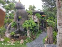 ธารทอง ลอดจ์ Tharnthong Lodge - Bed and Breakfast