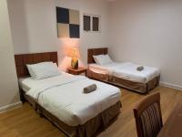 Gateways Apartment 6pax, Kuching Waterfront - Bed and Breakfast Kuching