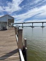 Seaside Daisy 3 Bedrooms 6 Beds - B&B Goolwa