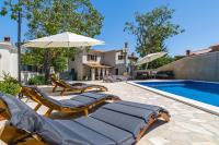 Villa Perini - B&B Šajini