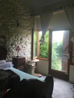 beautiful arched stone apartment 1 bd - B&B Mons