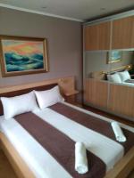 Appartamento con 2 Camere da Letto e Vista Mare