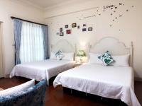 Quadruple Room with Bathroom