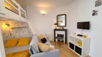 Studio - Split Level