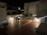 Apartment in old town with roof terrace and fibre, Tarifa - Chambres d'hôtes Tarifa
