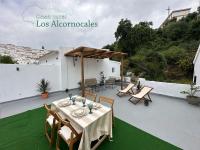 Casa Rural Los Alcornocales - Terraza Chillout, Naturaleza y Comidas al Aire Libre - B&B Alcalá de los Gazules