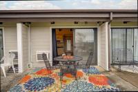 Poolside Retreat at Kimberling Crossing - B&B Kimberling City