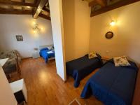 Quadruple Room with Private Bathroom