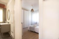 100 meters from the Sea Wi-Fi Center AC Relax Train Station - Chambres d'hôtes Porto Sant'Elpidio