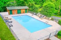 15 min Dollywood, Game room, Hot tub, Shared pool, Pets Welcome - Chambres d’hôtes Pigeon Forge