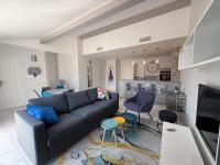 Tout à pied Appartement lumineux avec terrasse - B&B Sainte-Maxime