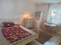 Camera Tripla con Bagno in Comune