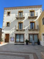 The Square Rooms and Suites - B&B Lu Canniscioni