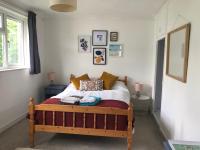 Stylish Room Close to Beaches - Ferienwohnung