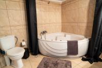 Loui's Garden House - B&B