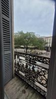 Appartement centre historique place Jean Jaurès climatisé 6 couchages avec parking - B&B Montpellier