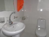 Camera Matrimoniale/Doppia con Letti Singoli con Bagno Privato