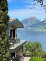 Podere Sabaina, Private Villa mit beheiztem Pool, Seeblick und 3 Wohneinheiten zur Alleinnutzung - Chambres d'hôtes Torri del Benaco