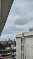 Modern Suite 1BR in Kilimani WIFI,Netflix,Free Parking,Near yaya center - Chambres d'hôtes Nairobi