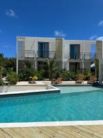 Beachwalk Studios at Grace Bay Beach - Bed and Breakfast