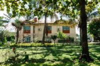 Unique Comfort Guest House - B&B Blantyre