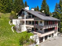 Stylish Family Apartment with Fireplace - B&B Valbella