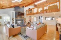 Lake Carmel Access Waterfront Home with Deck! - B&B