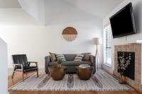 Estudio con cama extragrande