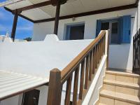 Trypiti Sea View Apartment - B&B Tripiti