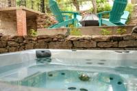 151 Spring Downtown Eureka Springs Suite D - Bed and Breakfast Eureka Springs