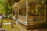 66 Center Main House - Bed and Breakfast Eureka Springs
