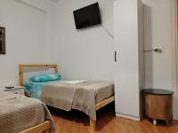 Bujtina Korça - Bed and Breakfast Buçimas