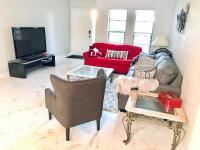 3 Bedroom House with pool, 10 min from the beach - Ferienwohnung Largo