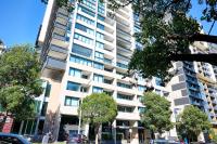 Cozy 1Bedroom Stay with Pool & Gym Access - Chambres d’hôtes Melbourne