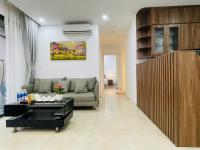Three-Bedroom Apartment with Balcony