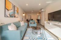 3 Bedroom Apartment in Epsom - B&B
