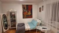 Triple Room with Shared Bathroom
