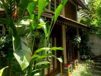 Rumah Kayu Yogyakarta By Hamsa Putih - Chambres d’hôtes Yogyakarta