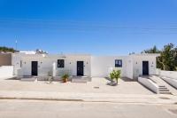 PANATHEON - Luxury 1 & 2 bdr bungalows 300 meters from sandy beach! - B&B Ayia Napa