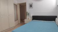 Single Room with Private Bathroom
