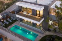 Nisos Villa, Pool & Heated SpaWhirlpool, Walking to Beach, By ThinkVilla - Chambres d’hôtes Sfakáki