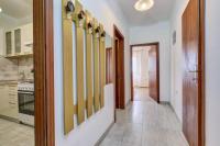 Apartment Dani 1 cozy stay with balcony & city view - Chambres d’hôtes Mali Lošinj